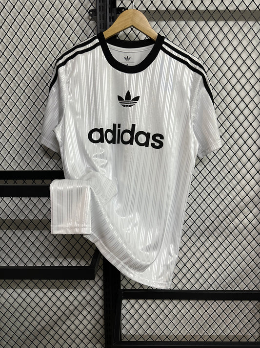 A Colors White