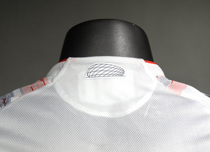 Bayern de Munich 2025-2026 2ª Equipacion